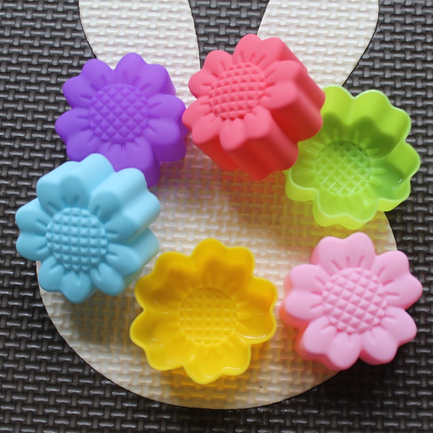 6 Pcs Set Non-Stick Flower Des – обзор и цена Soap Making Material